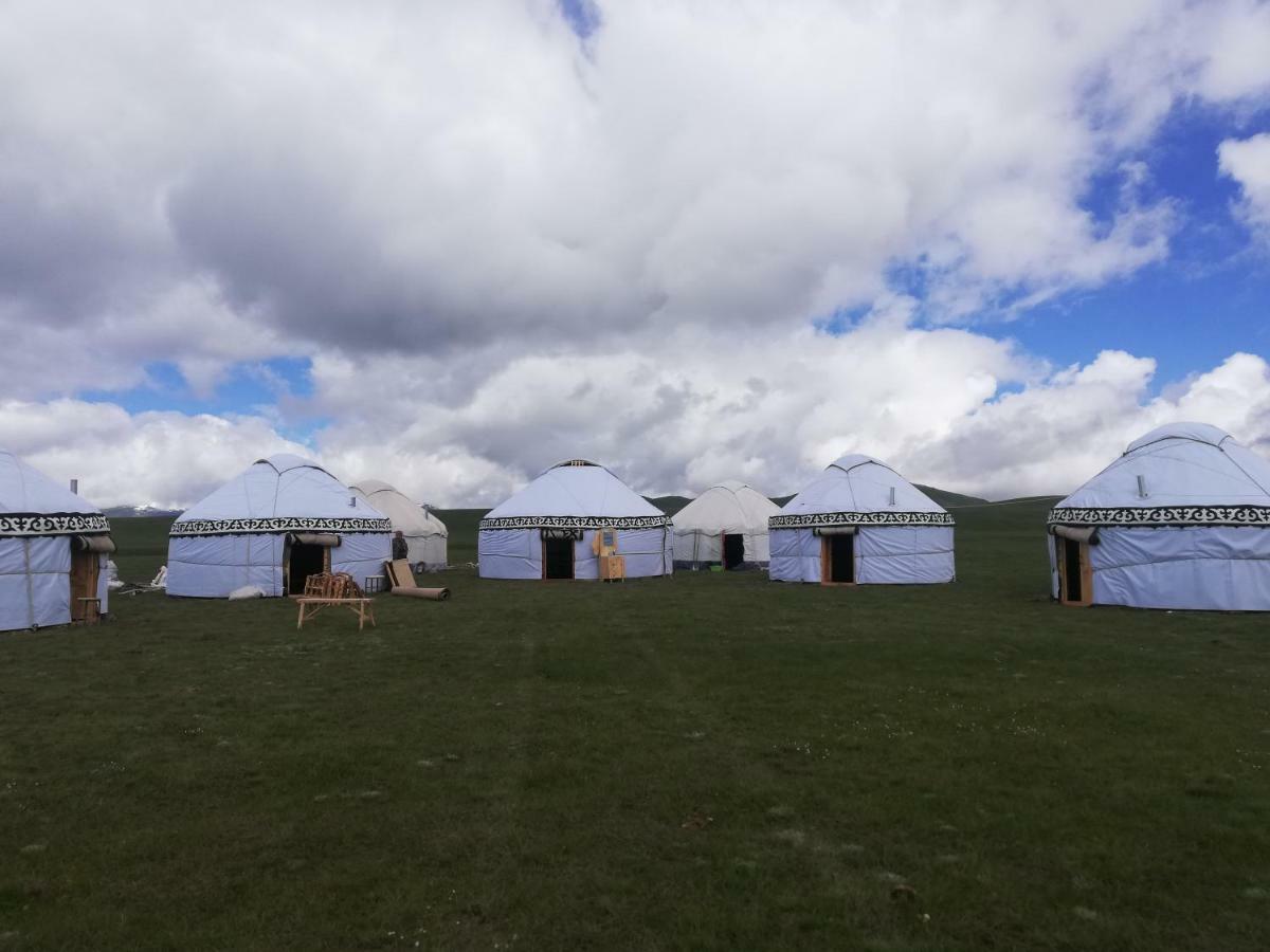 Hotel Yurt Camp Muras In Song Kol Lake Kochkor Exterior foto